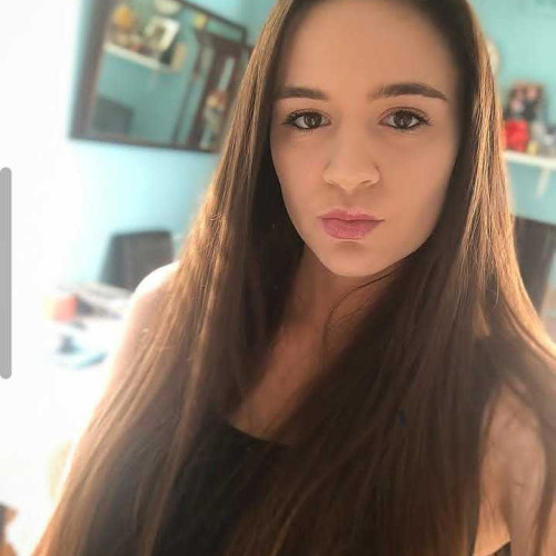 daisy d. profile photo
