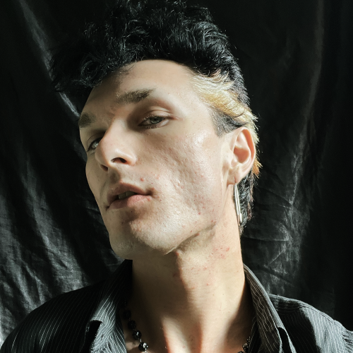 Ash L. profile photo