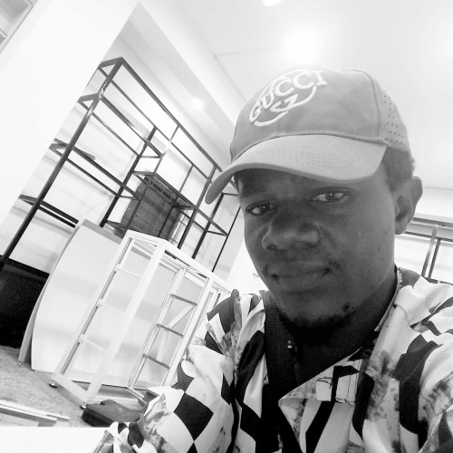 onya e. profile photo