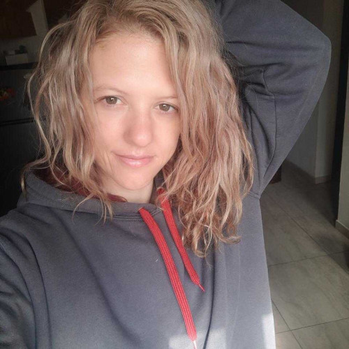 Bet w. profile photo