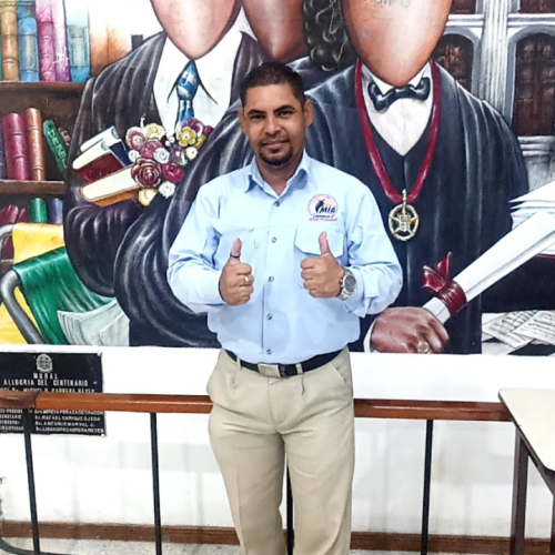 Oscar L. profile photo