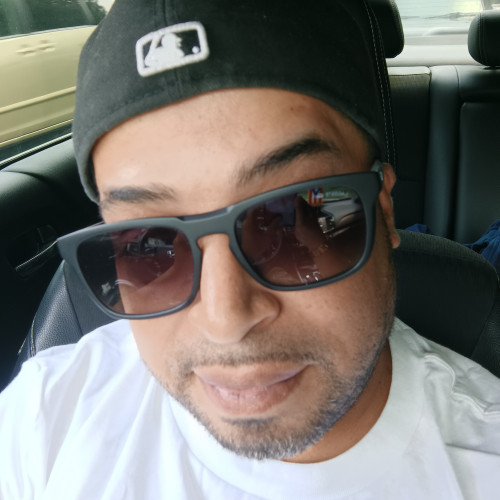 Dee J. profile photo