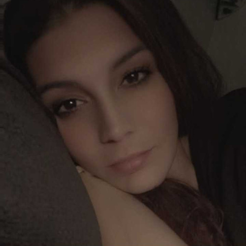 Shalynn B.