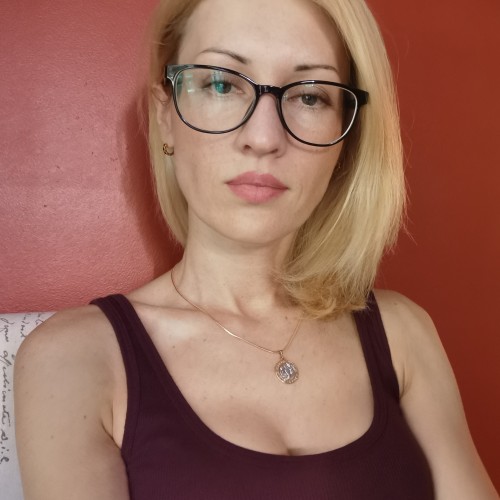 Nataliia M.