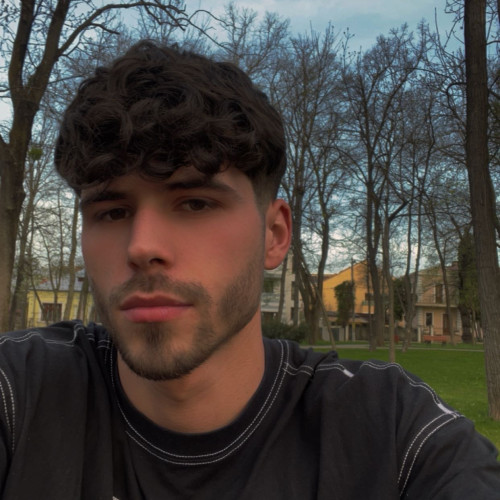 Vlad R. profile photo
