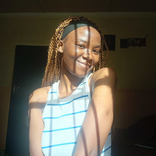 Praise L. profile photo