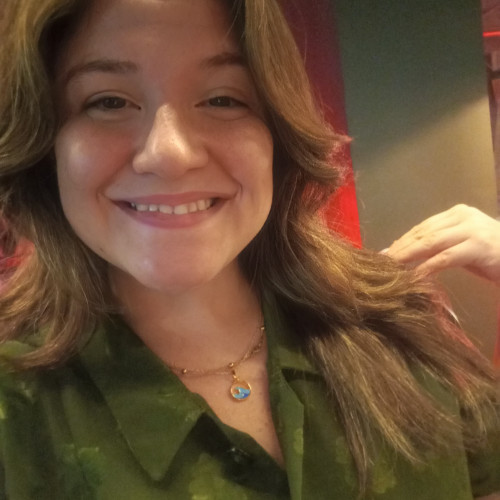 Elvia R. profile photo