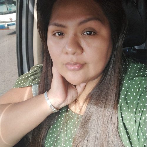 Claudia  B. profile photo