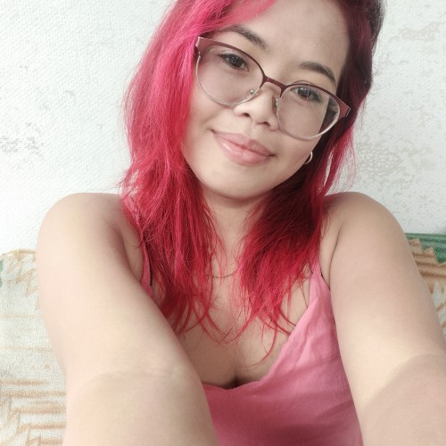 Sarah T.