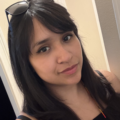 Isis Z. profile photo