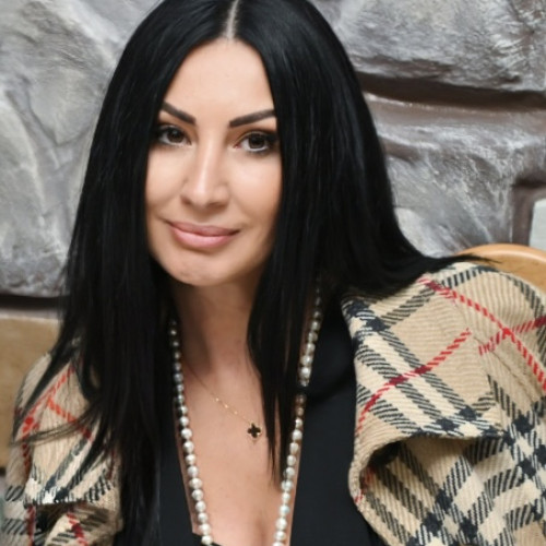 Almira E. profile photo