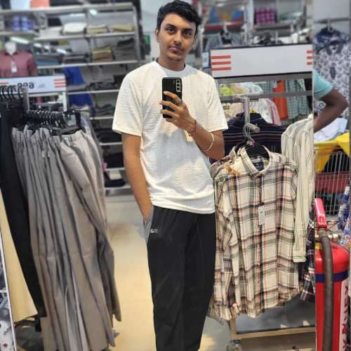 Dhiraj  D. profile photo