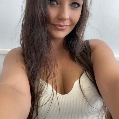 Bella B. profile photo