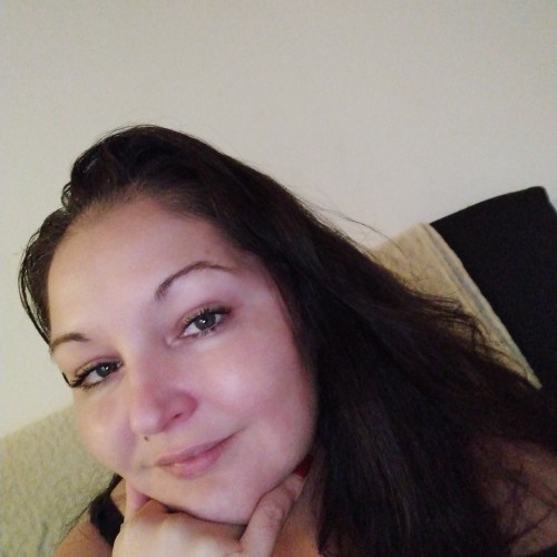 Carine  M.