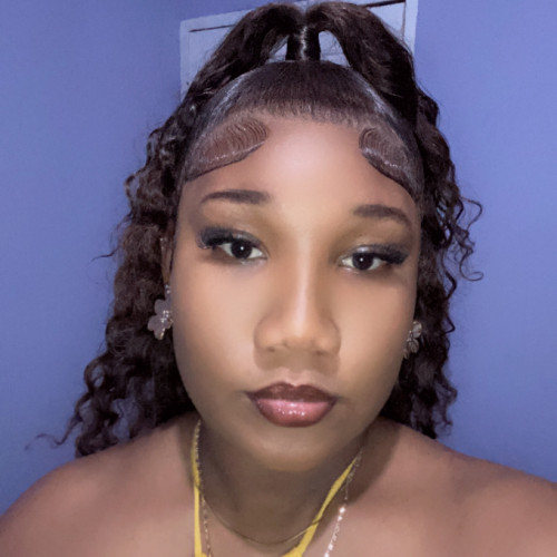Bad Vi R. profile photo