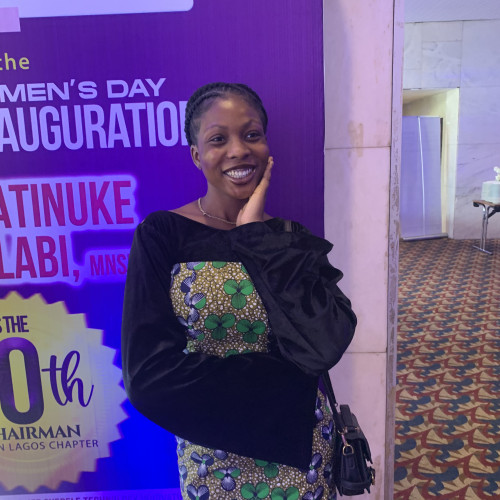 Ayomide  A.