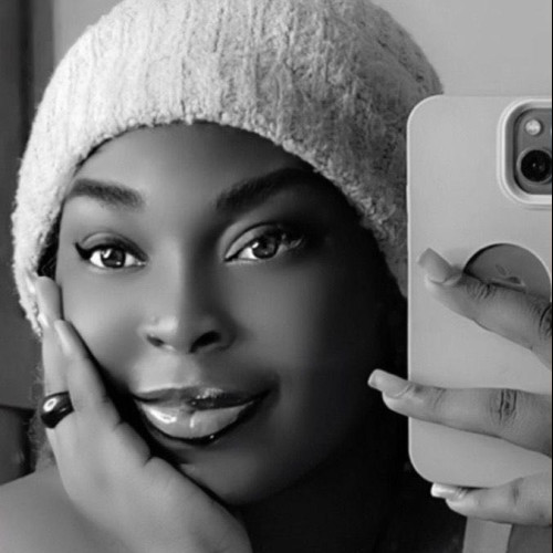 Laura M. profile photo