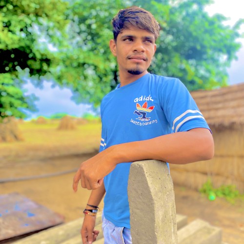 Manish T.
