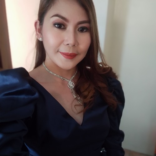 Maria Christine R.