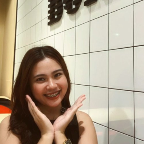 Suzzene A. profile photo