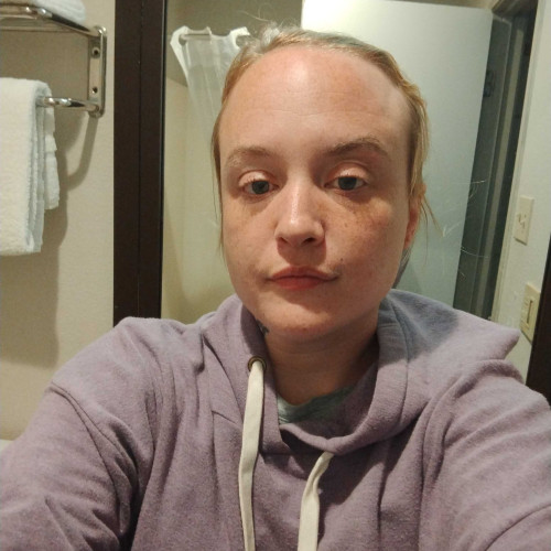 Carlee B. profile photo