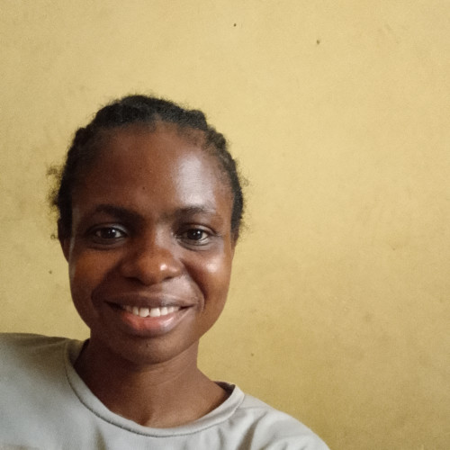 Ezinne  E.