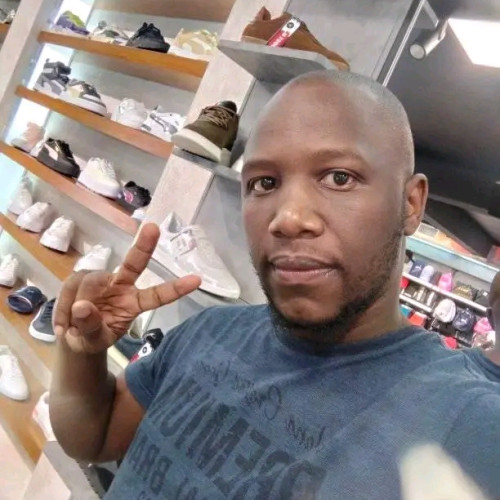 Sibusiso  N.