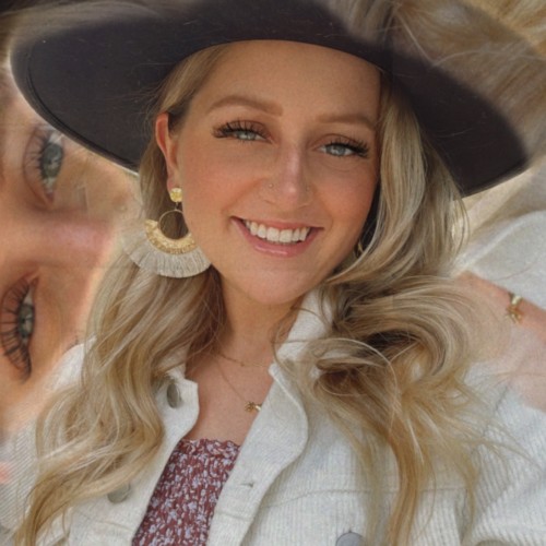 Mackenzie T.
