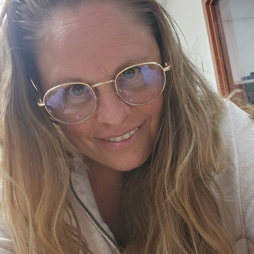 Tracie W. profile photo