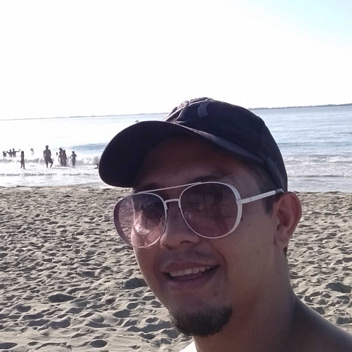 Juan L.