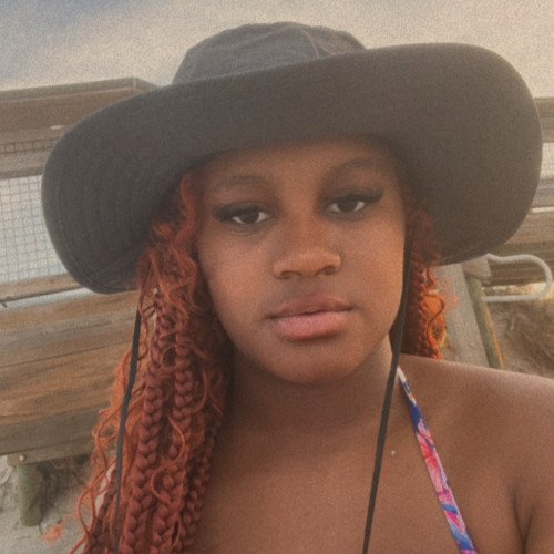 Nicola E. profile photo