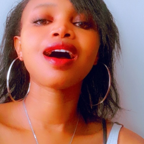 Juliana M. profile photo