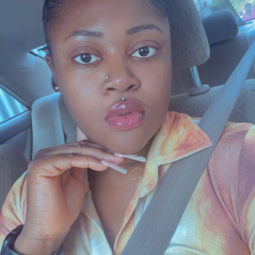 Mona L. profile photo