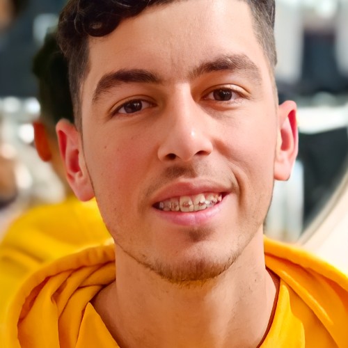 alex m.