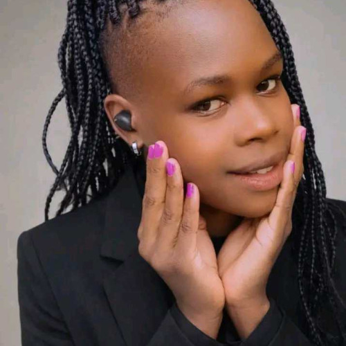lizy g. profile photo