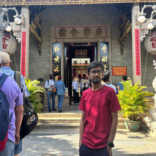 Vineet K. profile photo