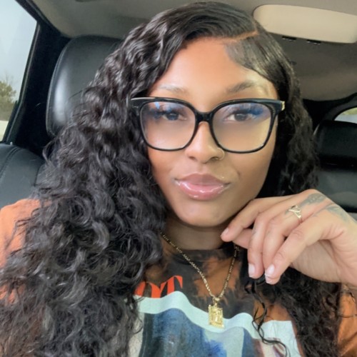 Shaneika B.
