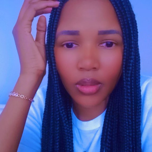Frezlyn  E. profile photo