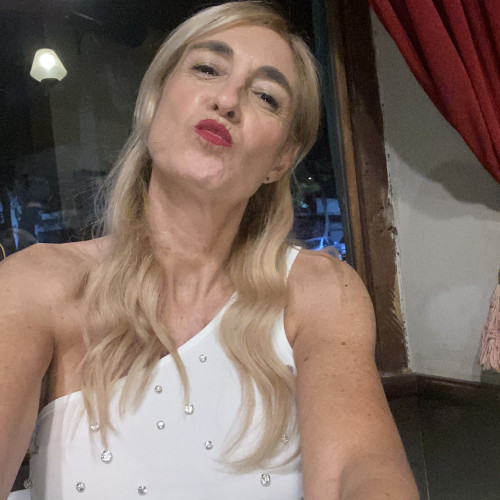 Corina V. profile photo