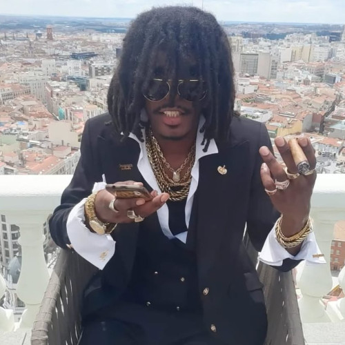 Zayne L. profile photo