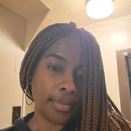 Mia D.