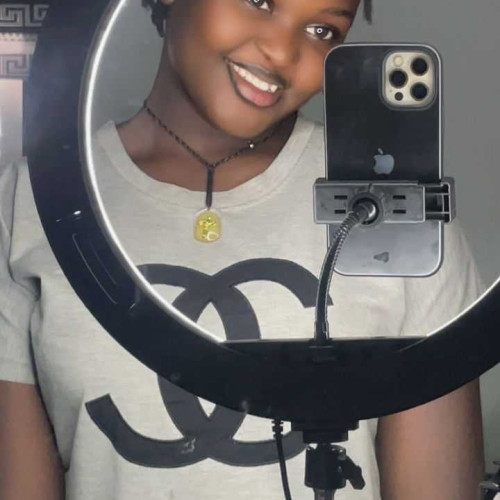 soma b. profile photo