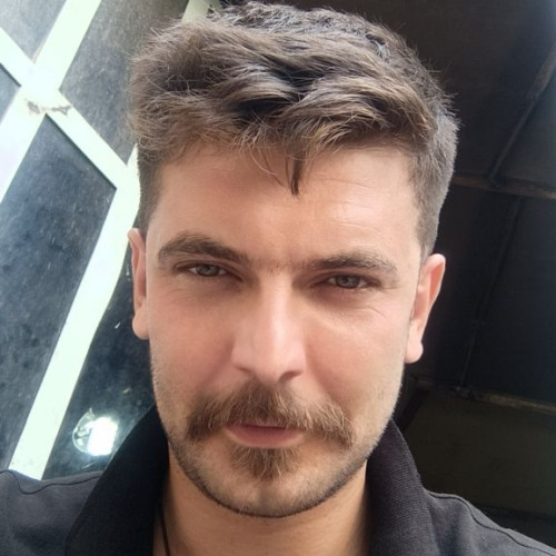 Peyman T. profile photo
