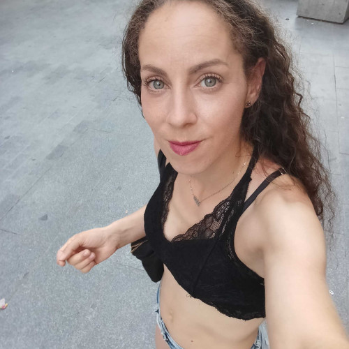 elisa a. profile photo