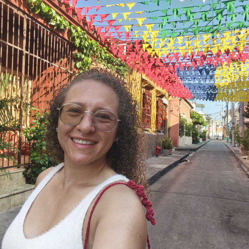 Alliz R. profile photo