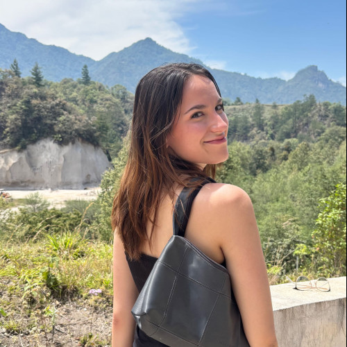 Rebeca R. profile photo