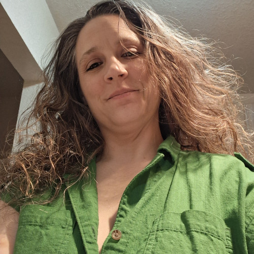 April  L. profile photo