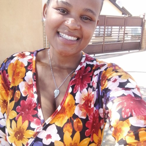 Iviwe M.