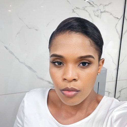 Phumelele M. profile photo