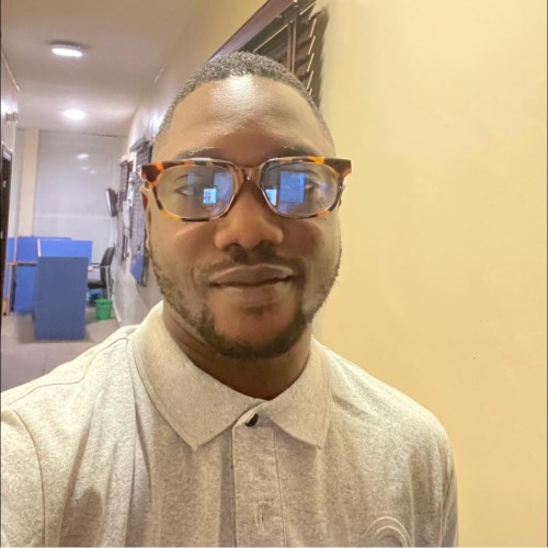 Seyi A.